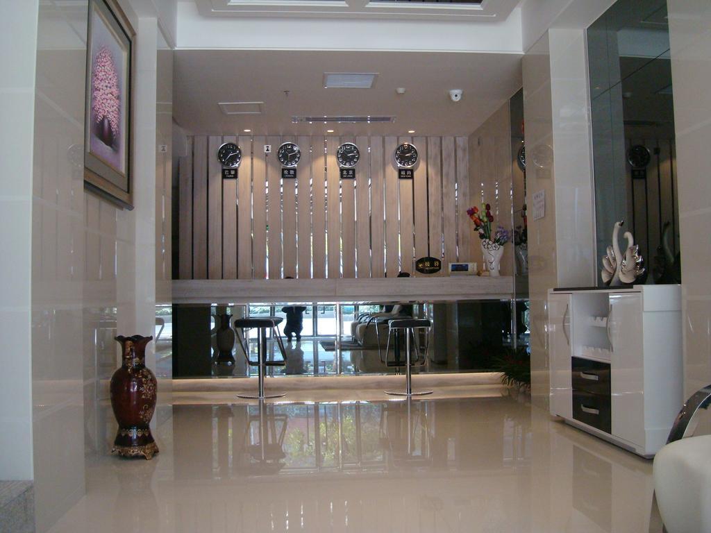 Shangyuan Chain Hotel Guangzhou Zhan Qian Road Экстерьер фото